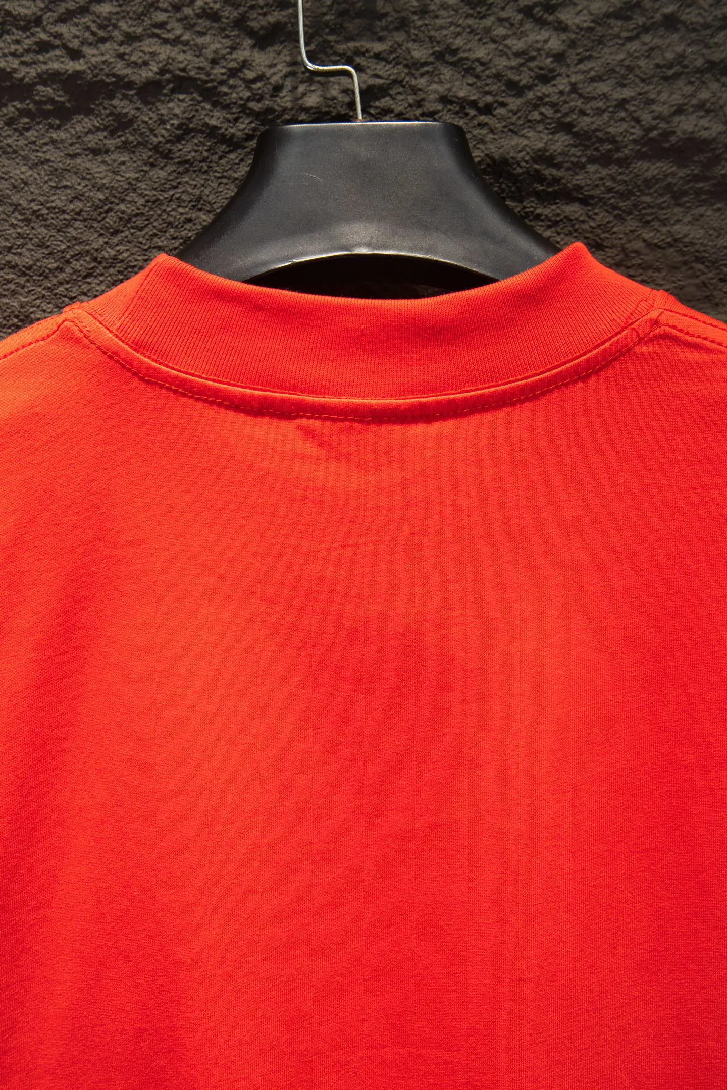 ：5241#p84 🆕 os ， nice✔️ - ⚠️100% 32 260 ， ， ， ！！ ， ！ # # oversize ， ！ ， ！ “ ” 💏 :Black Red Size:XS S M L